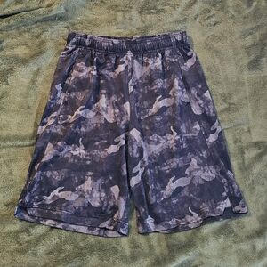 Kids Camouflage Shorts - Gray and Black